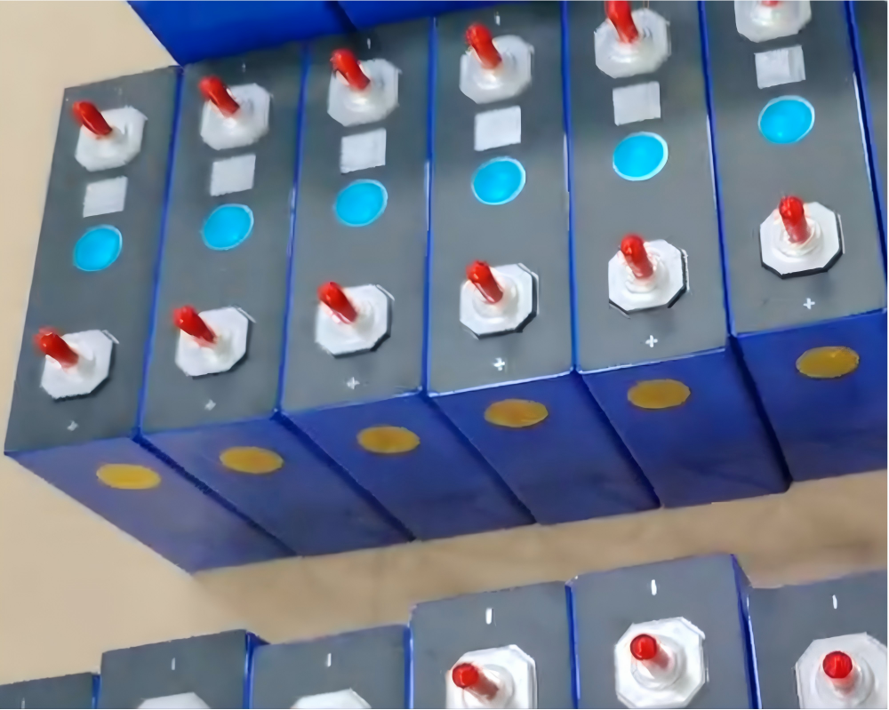 3. EVE cell visual inspection line before packaging