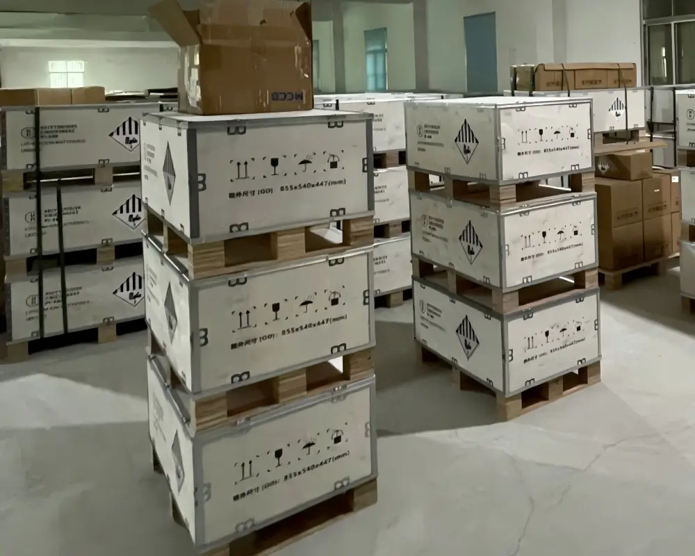 padded battery pack carton ready for ocean freight